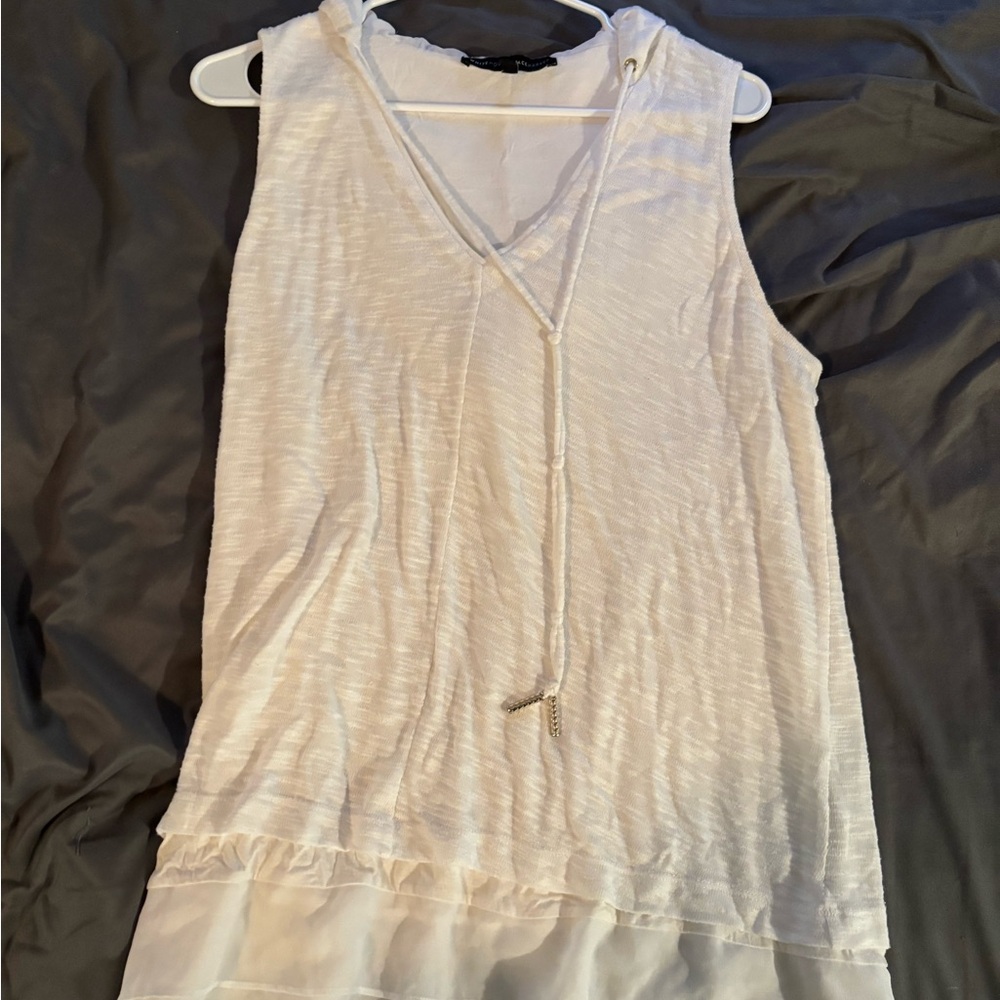 White House Black Market Cream Sleeveless Tunic